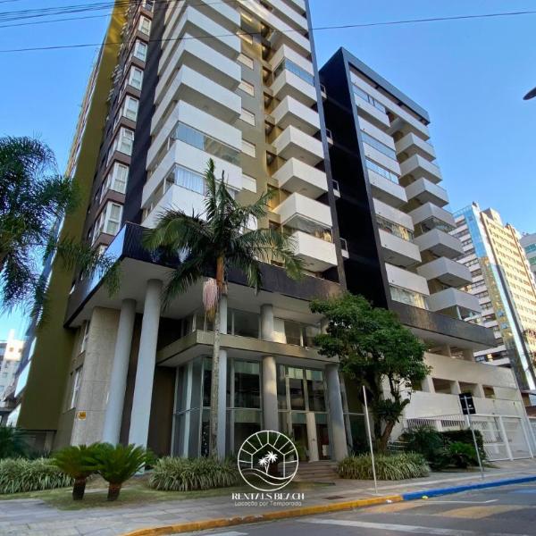 Apto central a menos de 300m do mar |Quatro Praças