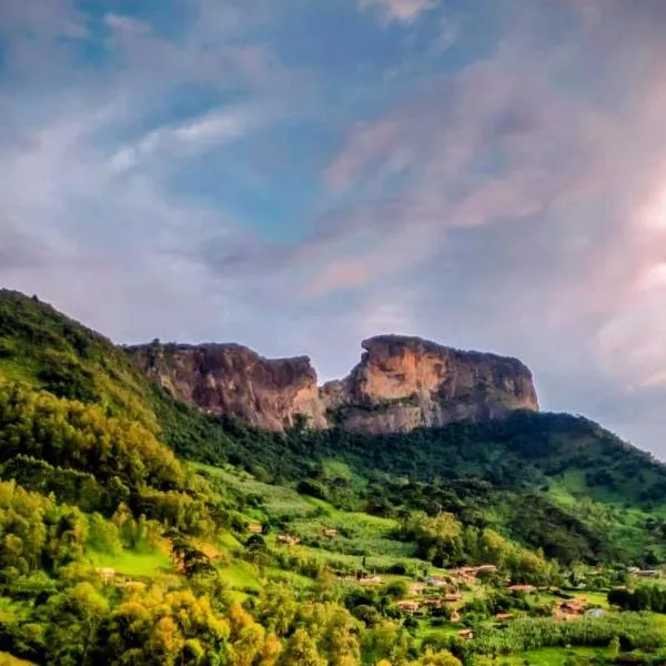 Camping caminho das pedras, hotel in São Bento do Sapucaí