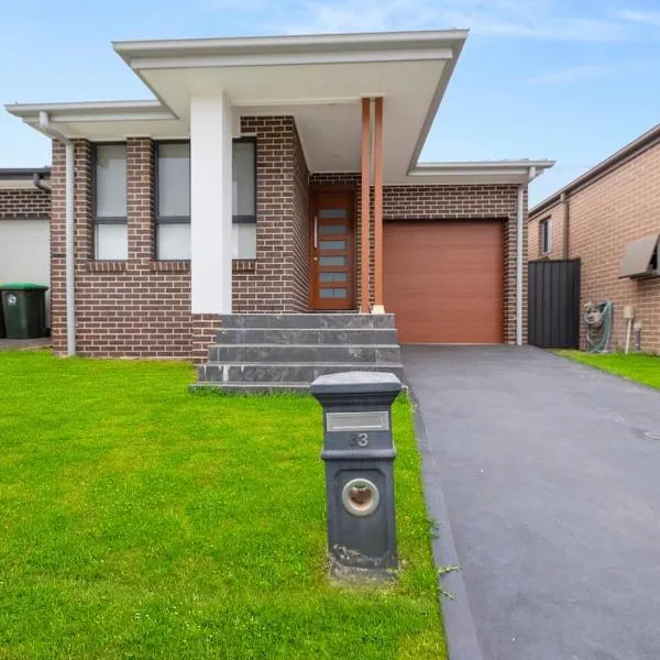 Gregory Hills Haven Luxe, hotel v destinaci Gledswood Hills