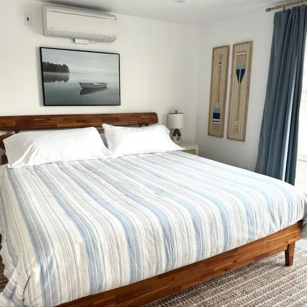 Simply Saugy - A Relaxing Saugatuck Getaway!, hotel u gradu 'Saugatuck'