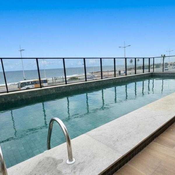 Studio Frente Mar na Pituba com Piscina Garagem e WiFi 600 Mb - Foto 4