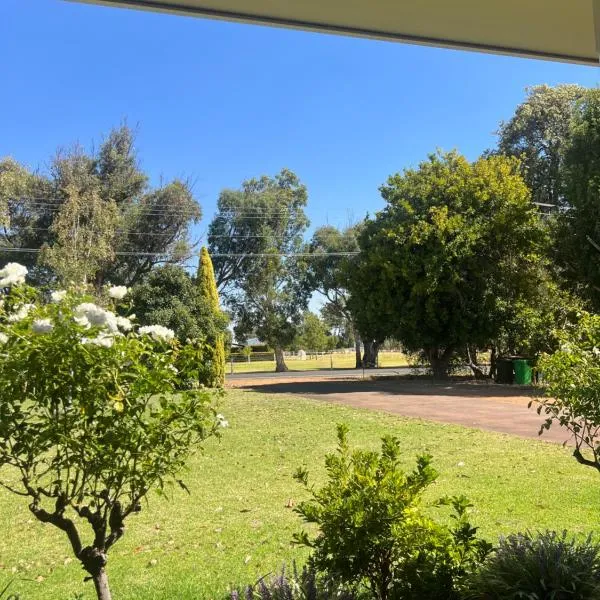 367 The Avenue, hotel v mestu Harvey