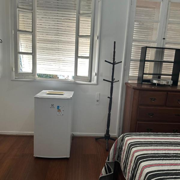 Copacabana, Beautiful Room with a Private Balcony, Bathroom and Beach view - Foto 5