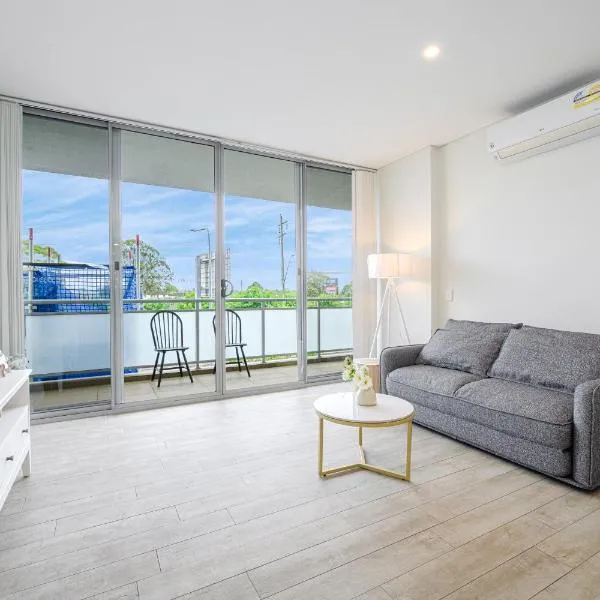 Liverpool 2Br 6ppl near Train Shopping Hospital, hotell i Warwick Farm