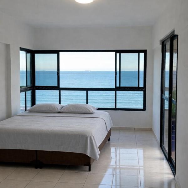 COBERTURA DUPLEX FRENTE MAR - 3 Quartos, Churrasqueira e Vista Mar