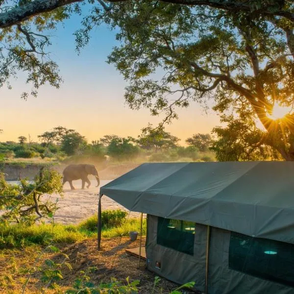 Kruger Untamed - Tshokwane River Camp, Hotel in Skukuza