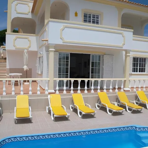 Villa Mariamar, хотел в Roja- Pé