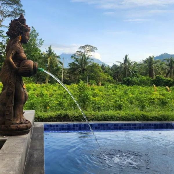 Mahaloka Villa Sidemen, hotell i Silebeng