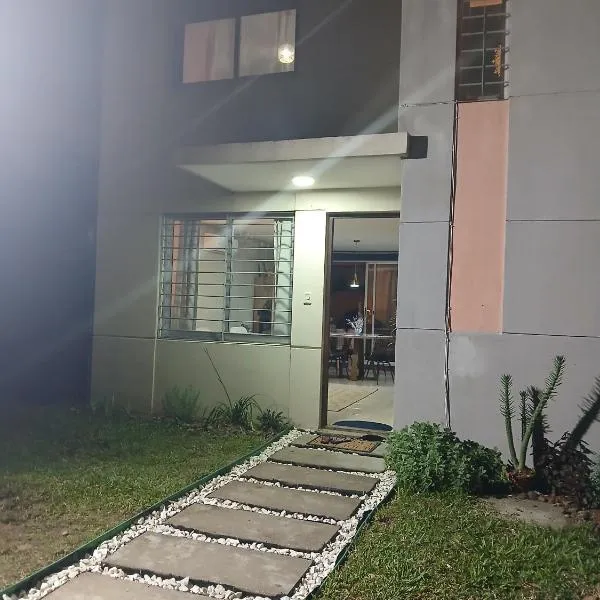 Posada Viraro - Duplex para disfrutar en familia, отель в городе Сальто