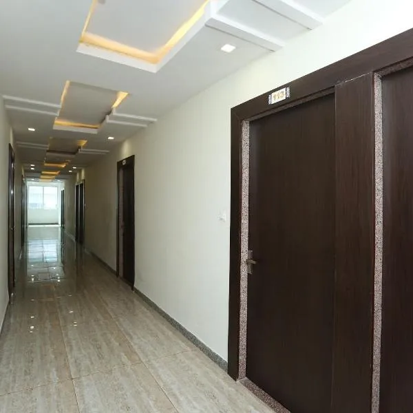 Hotel O Csfc, hotel en Bhopal