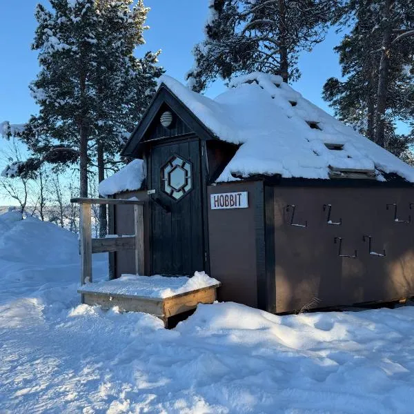 Camp Caroli Hobbit Hut, Hotel in Jukkasjärvi
