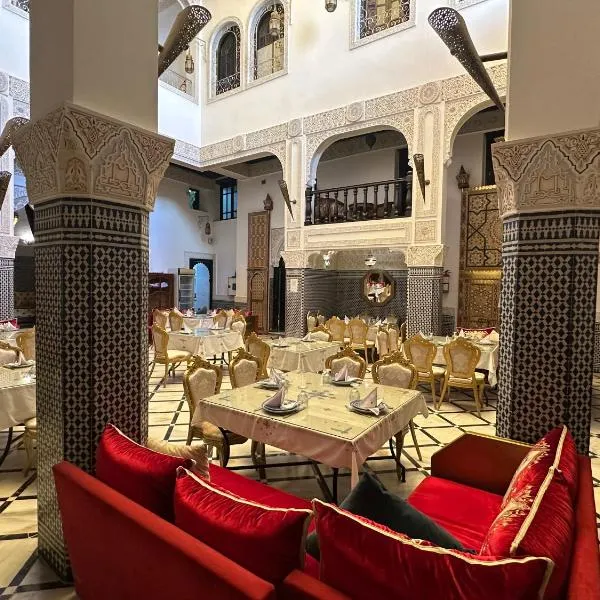 Riad Fes Bab Rcif Suite &Spa, hotel en Fez