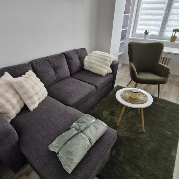 2-room apartment in the center, near Xbionic-sphere, hotel din Šamorín