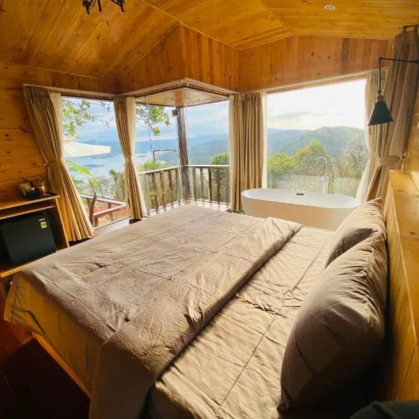 Lake Hill Farm Tà Đùng, hotel 