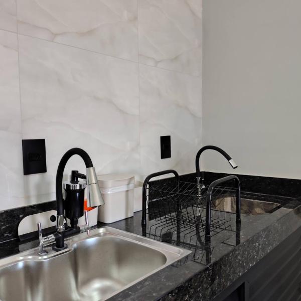 Studios Leme 11-ideal para casal com AC e varanda - Foto 3