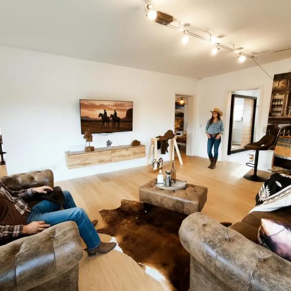 NEU - Wild Western Wohnung - 110 qm umgeben von Pferden am Fluss, hotel sa Katzweiler
