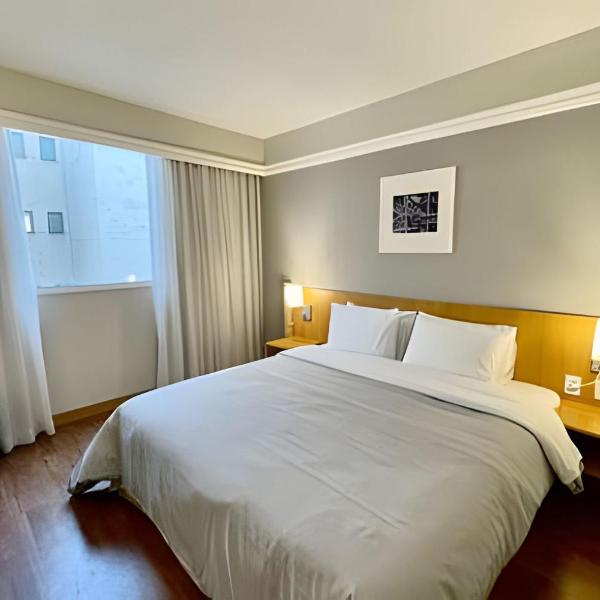 Flat particular no hotel Slav. Downtown c/vaga