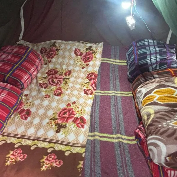 Kedar cloud camp, hotel en Kedārnāth