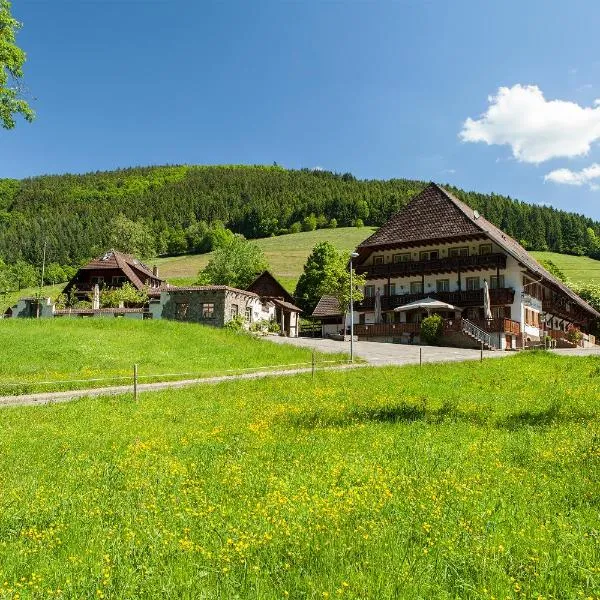 Landgasthaus Grüner Baum, hotell i Simonswald