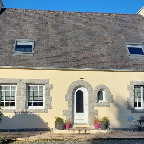 Ti Ar Skol, chambre d'hôtes, hotel v destinácii Huelgoat