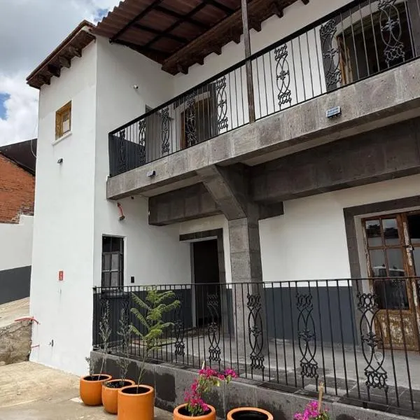 Suite Matlazinca by Casa Bravo, hotel en Toluca