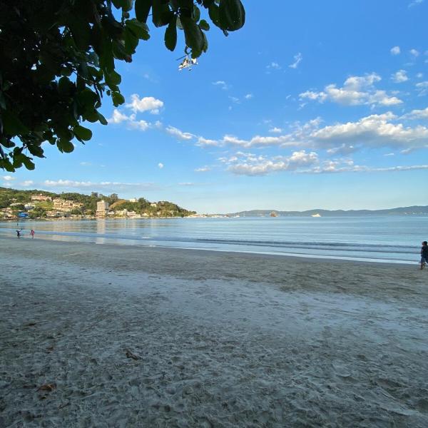 Apto Pé na areia - 30m do mar