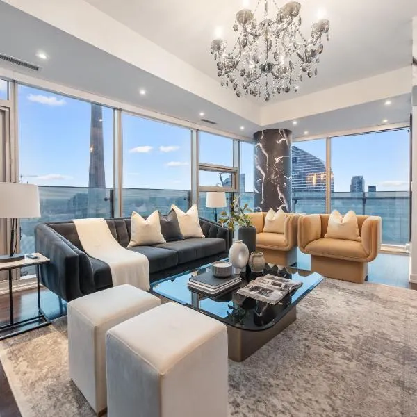 टोरंटो में, होटल Luxury 2Br Condo Entertainment District Downtown CN Tower View Balcony Pool & Hot Tub