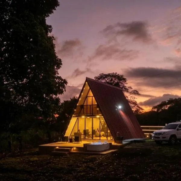 La mejor Cabaña Alpina con jacuzzi y un excelente clima!, Hotel in Santa Rita