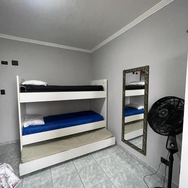 APÊ VISTA MAR, 20mts DA PRAIA, ESPAÇOSO E ACONCHEGANTE-56m2- WIFI- 1 DORM-ELEVADOR- 6 PESSOAS - Foto 2