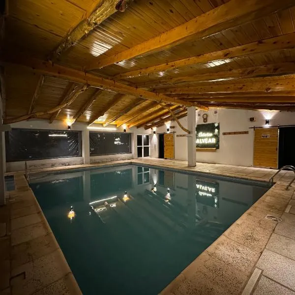 Cabañas Alvear Piscina Climatizada, Hotel in Huerta Grande