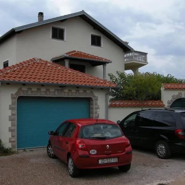 Holiday Home 1, hotel in Bibinje
