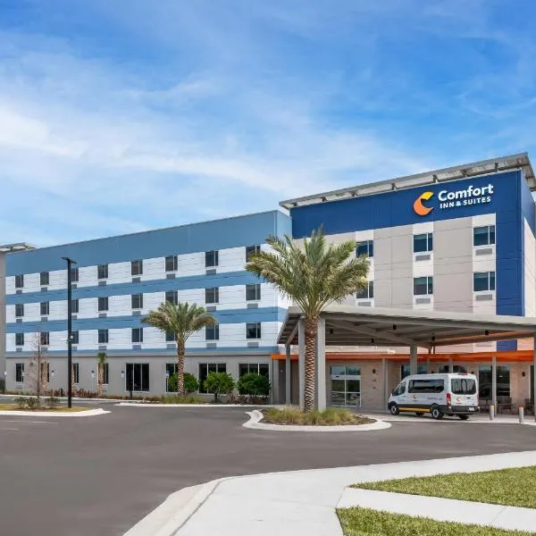 Comfort Inn & Suites Orlando Sanford Airport, ξενοδοχείο σε Σάνφορντ
