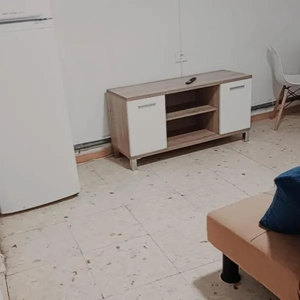 Ático marinciti, hotel i Marín