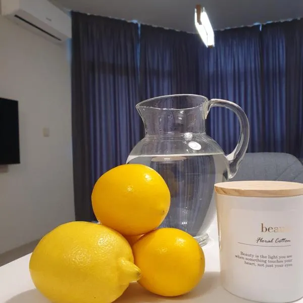Victor Apartment-for leisure or business, Hotel in Burgas