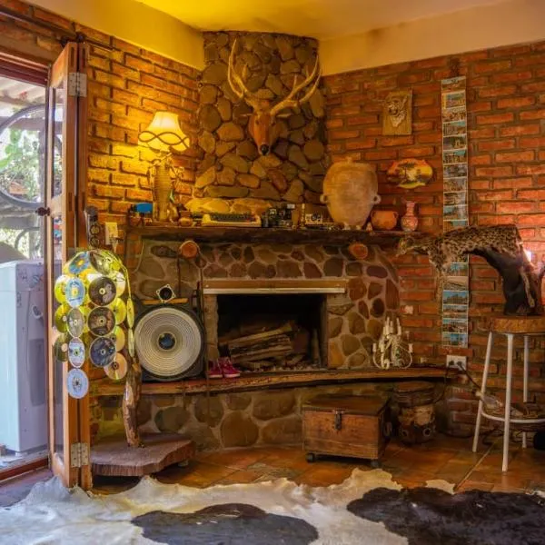 Cabaña Renacer, hotel i Samaipata