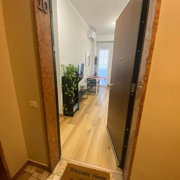 Al 10 del Civico 77: Baranzate'de bir otel