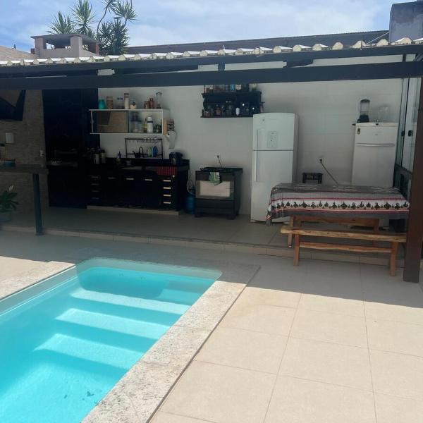 Casa com Piscina Privativa Churrasqueira Ar condicionado