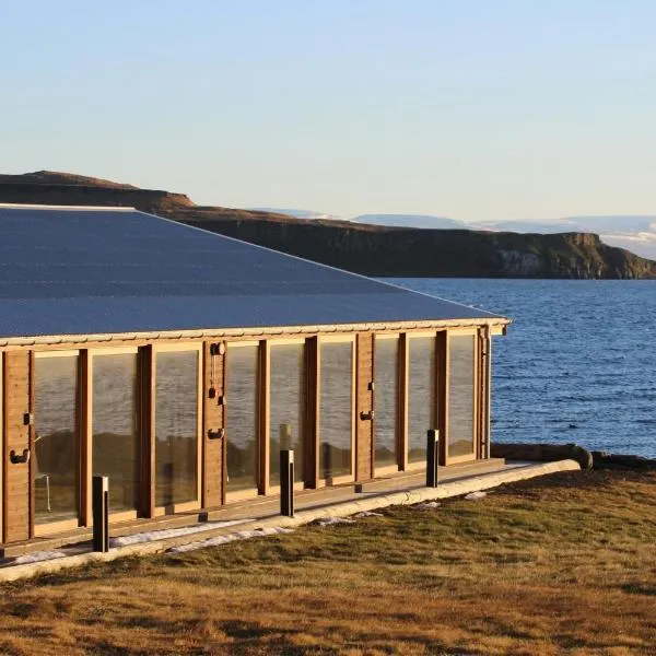 Malarhorn Accommodations, hotel u gradu 'Drangsnes'