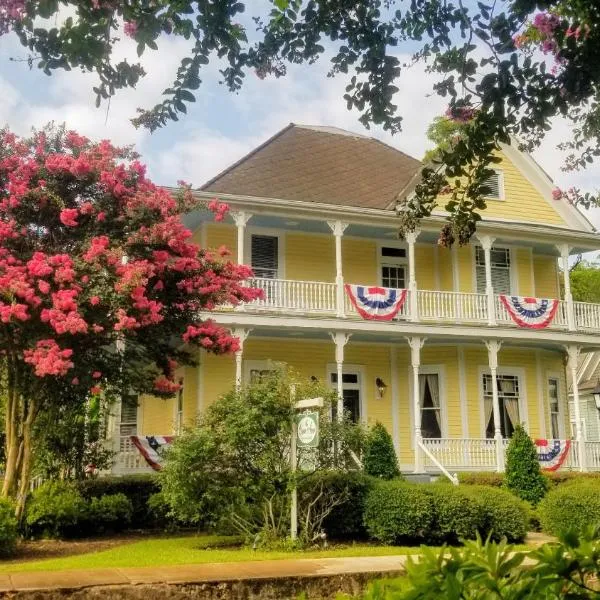 The Queen Anne Bed & Breakfast, hotel din Natchitoches
