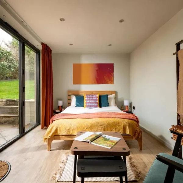 Cotswolds Cabin, hotel em Stonesfield