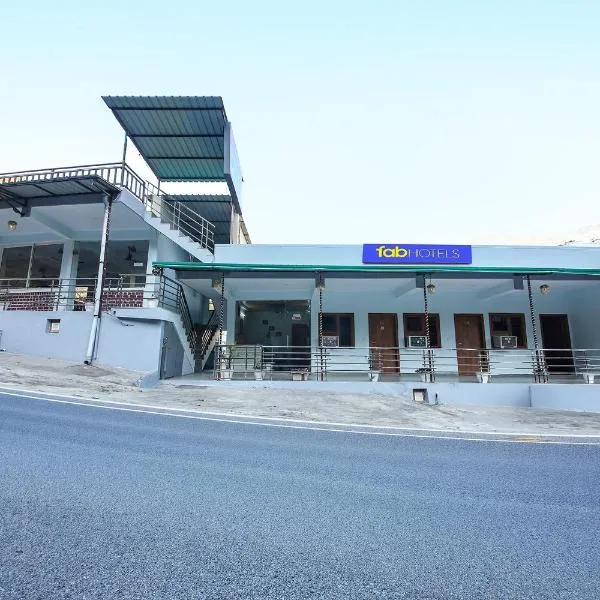 FabHotel Royal Om River Resort, готель у місті Rājpur