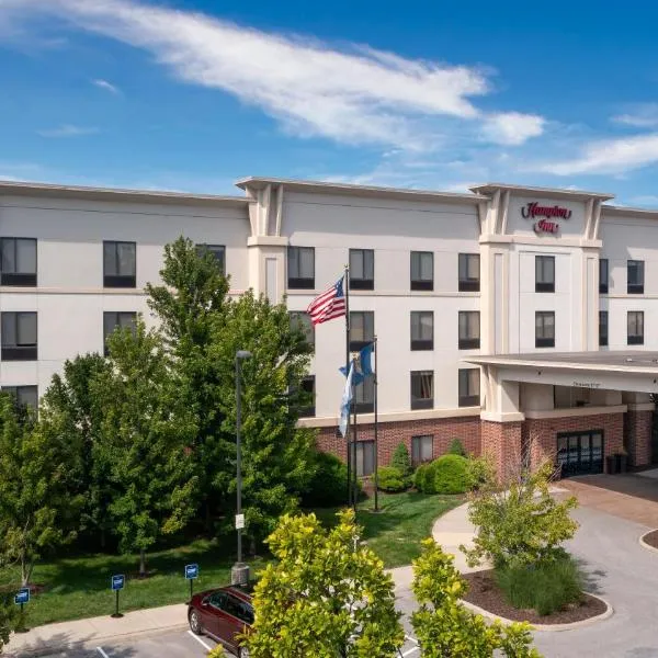 Newly Renovated Hampton Inn Omaha West Lakeside, hotel u gradu Omaha