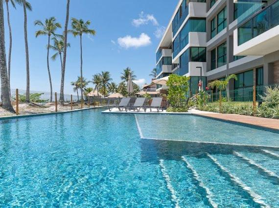 Apto Beira mar com 2 suítes- Serrambi Living