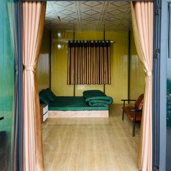 Thu Mán đỏ Homestay - Happy Farm Bắc Hà, hotel in Bắc Hà