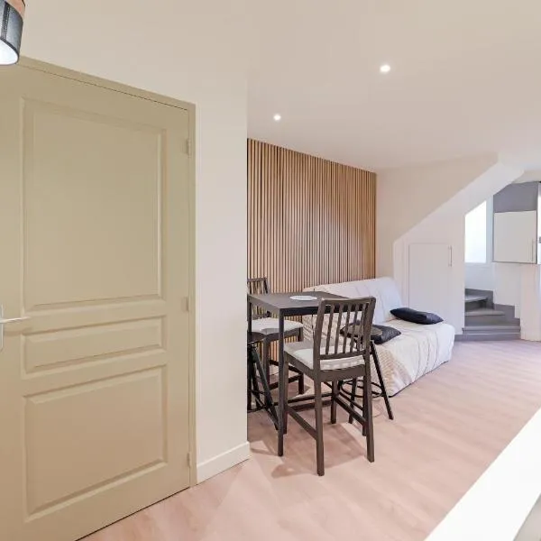 Appartement duplex calme - Gare & centre à pied - 1-4 pers - Wifi, Hotel in Le Puy-en-Velay