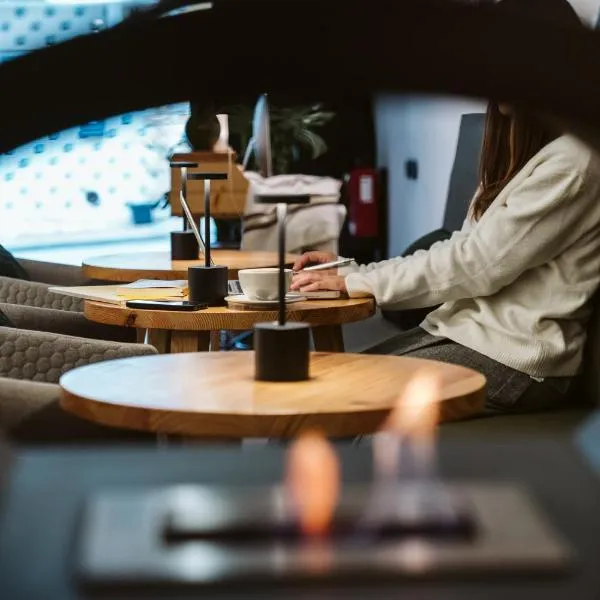 O VIOLAS - Art Coffee & Guesthouse, hotell sihtkohas Praia de Mira