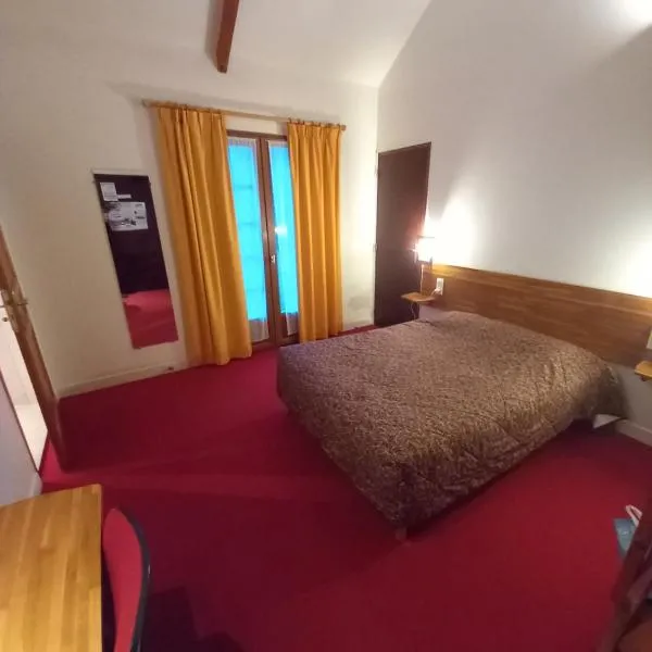 Le Motel Saint Martin, hotelli kohteessa Verneuil d’Avre et d’Iton