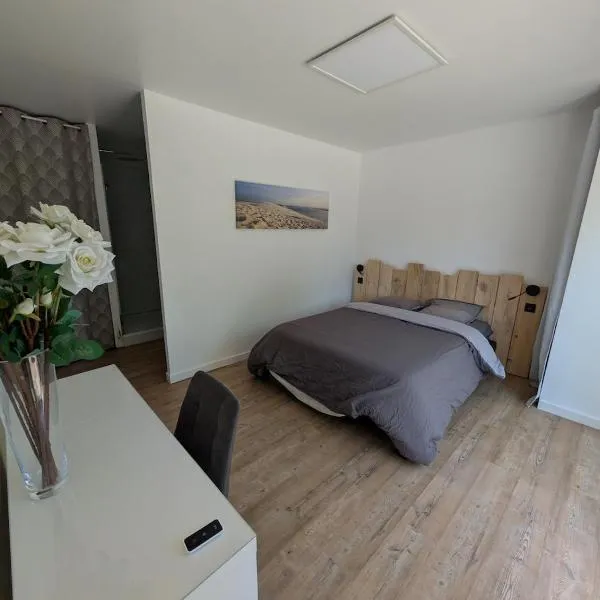 Studio indépendant, au calme avec parking privé, hotel Bouliacban