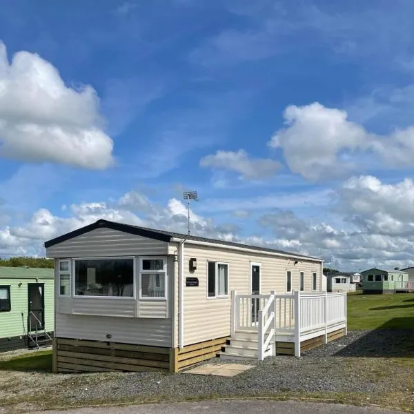 Shellie's Summer Breeze Retreat, hotel em Heysham