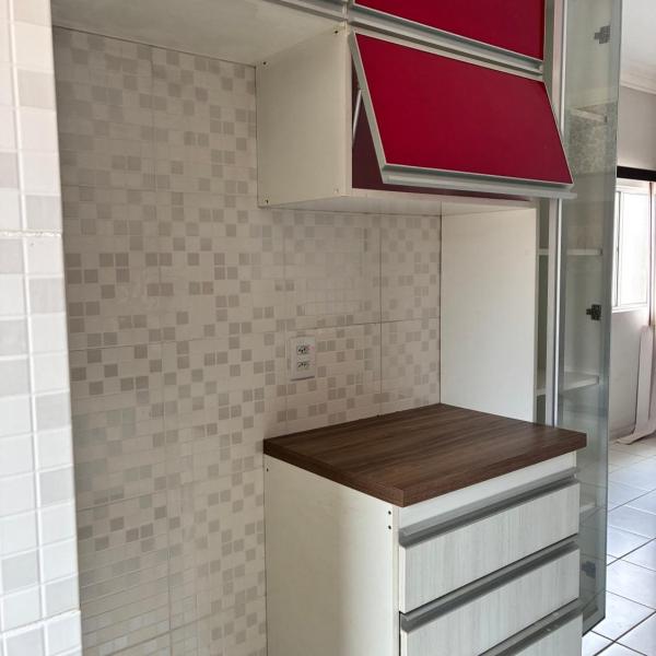 Apartamento em Cond Residencial